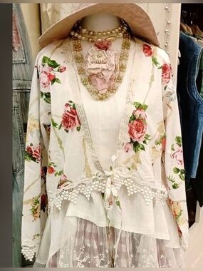Floral Lace-Trim Sheer Tie-Front Robe - White/Pink